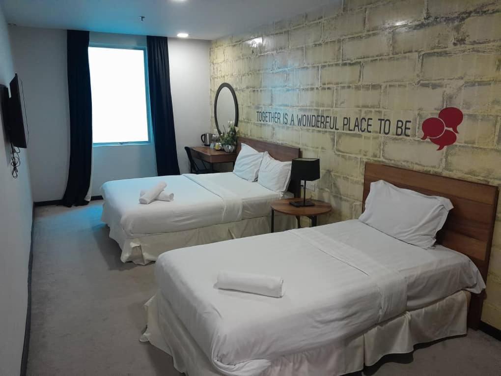Hotel Regal Vista Іпох Екстер'єр фото